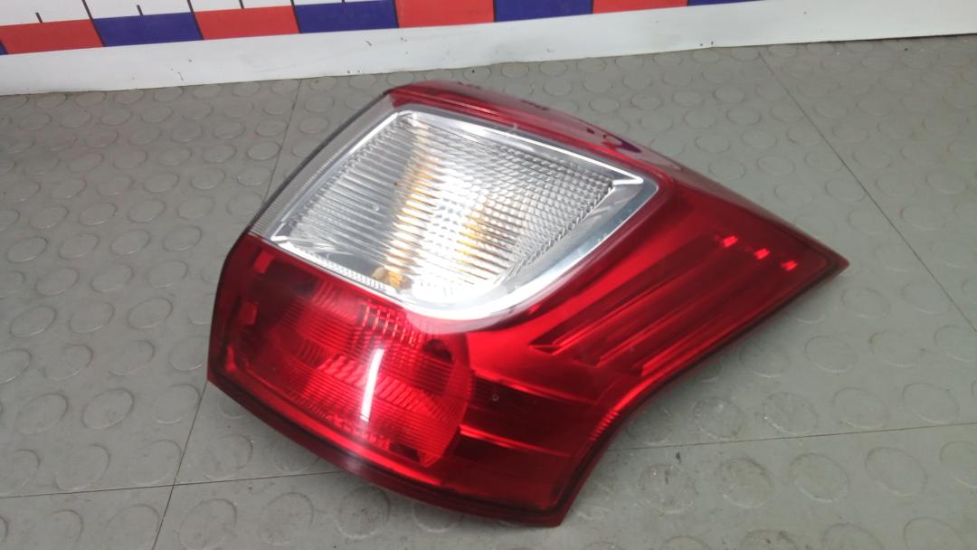 фонарь задний правый Ford Grand C-Max 1 поколение 2011, 1.6 л., TDCi, дизель, МКПП, минивэн - фото №1