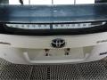 крышка багажника Toyota Prius 3 поколение [рестайлинг] 2013, 1.8 л., бензин, АКПП, хетчбэк 5 дв. - фото №2