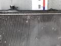 радиатор охлаждения Kia Sorento 2 поколение 2009, 2.5 л., CRDi VGT, дизель, МКПП, внедорожник 5 дв., 25310-3E810 - фото №8