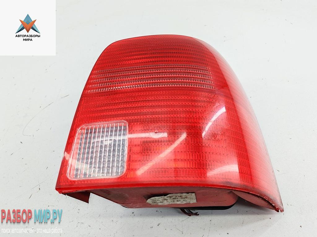 фонарь задний правый Volkswagen Passat B5 1999, 1.6 л., бензин, МКПП, серый, универсал, 3B9945096 - фото №1