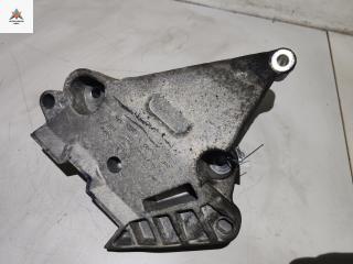 кронштейн двигателя SEAT Leon 2 поколение 2006, 1.6 л., бензин, МКПП, жёлтый, хетчбэк 5 дв.