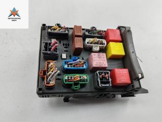 блок предохранителей Renault Espace 4 поколение 2003, 2.2 л., дизель, АКПП, синий, минивэн, 8200004201