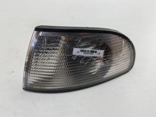Поворотник (указатель поворота) левый Audi A4 B5 1997, 1.6 л., бензин, МКПП, синий, седан, 8D0953049