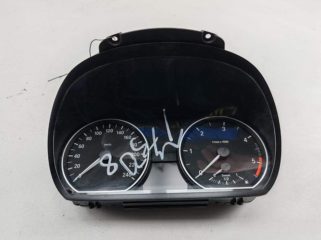 приборная панель BMW 1 E81/E87 2009, 2.0 л., дизель, МКПП, чёрный, хетчбэк 5 дв., 1042775