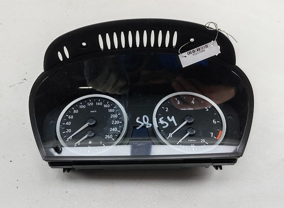 приборная панель BMW 5 E60/E61 2006, 2.5 л., бензин, АКПП, чёрный, универсал, 9135245