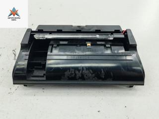 пепельница Audi A4 B5 [рестайлинг] 2000, 1.8 л., бензин, АКПП, жёлтый, седан, 8D0857951G