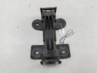 кронштейн переднего бампера Audi 100 C3 1989, 2.3 л., бензин, МКПП, серый, универсал, 811807253
