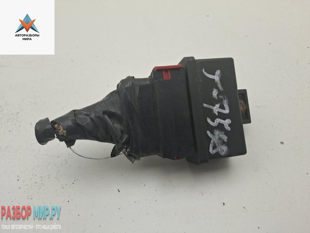 реле бензонасоса Peugeot 307 1 поколение 2003, 1.6 л., бензин, МКПП, красный, универсал, 240107 - фото №1