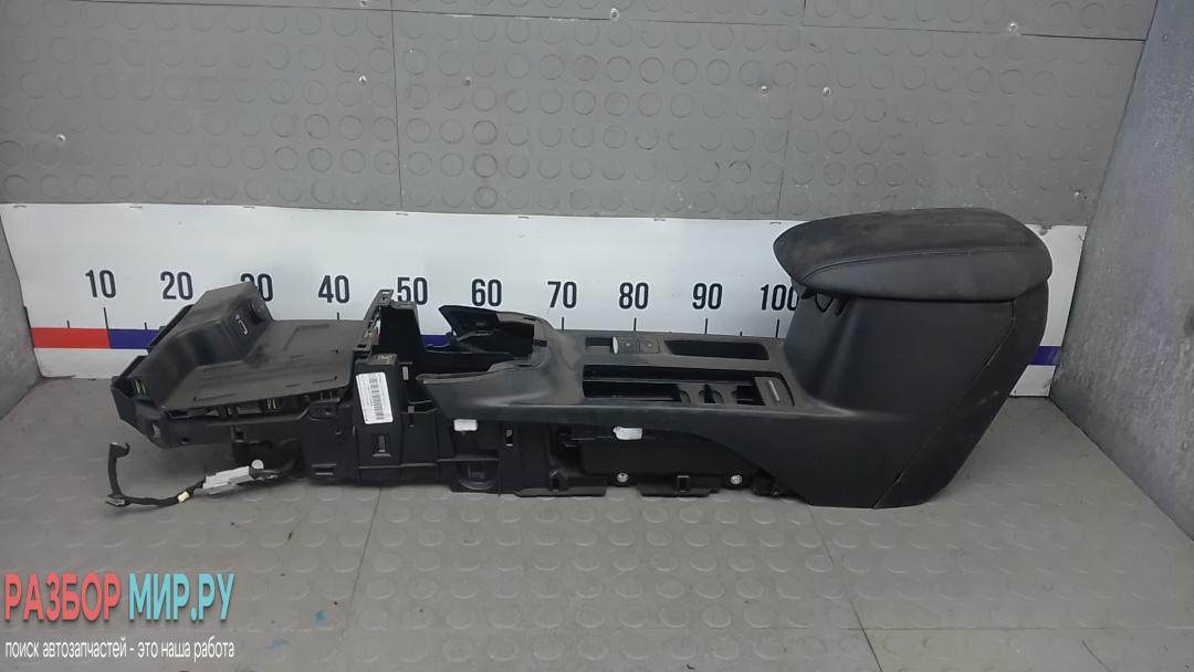 подлокотник Ford Focus 4 поколение 2020, 1.5 л., дизель, МКПП, хетчбэк 5 дв. - фото №1