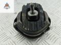 подушка крепления двигателя BMW 5 серия E60/E61 2006, 2.5 л., бензин, АКПП, чёрный, седан, 15934612 - фото №2