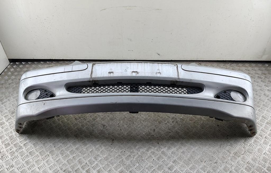 бампер передний Mercedes-Benz C W203 2002, дизель, серый, седан