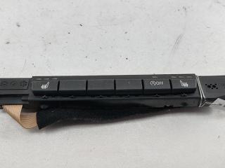 кнопка обогрева сидений BMW 1 E81/E87 2009, 2.0 л., дизель, МКПП, чёрный, хетчбэк 5 дв., 6970920