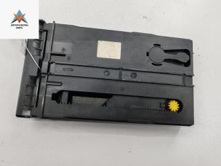 подстаканник Audi A6 4B/C5 1997, 2.8 л., бензин, АКПП, чёрный, седан, 4B0862534A