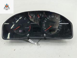 приборная панель Audi A4 B5 [рестайлинг] 2000, 1.8 л., бензин, АКПП, жёлтый, седан, 8D0920900B