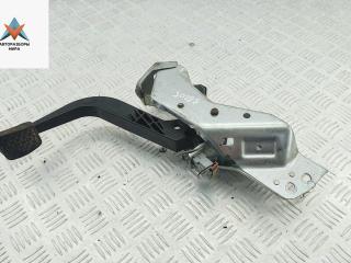 педаль сцепления Opel Zafira 1 поколение (A) [рестайлинг] 2004, 1.8 л., бензин, МКПП, серый, минивэн, 90581105
