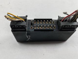 блок управления светом Mercedes-Benz E-Класс W124 1985, 2.3 л., бензин, АКПП, коричневый, седан, 1265420032