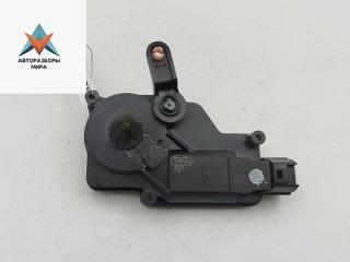 активатор замка багажника Kia Rio 2 поколение [рестайлинг] 2009, 1.4 л., бензин, МКПП, красный, хетчбэк 5 дв.