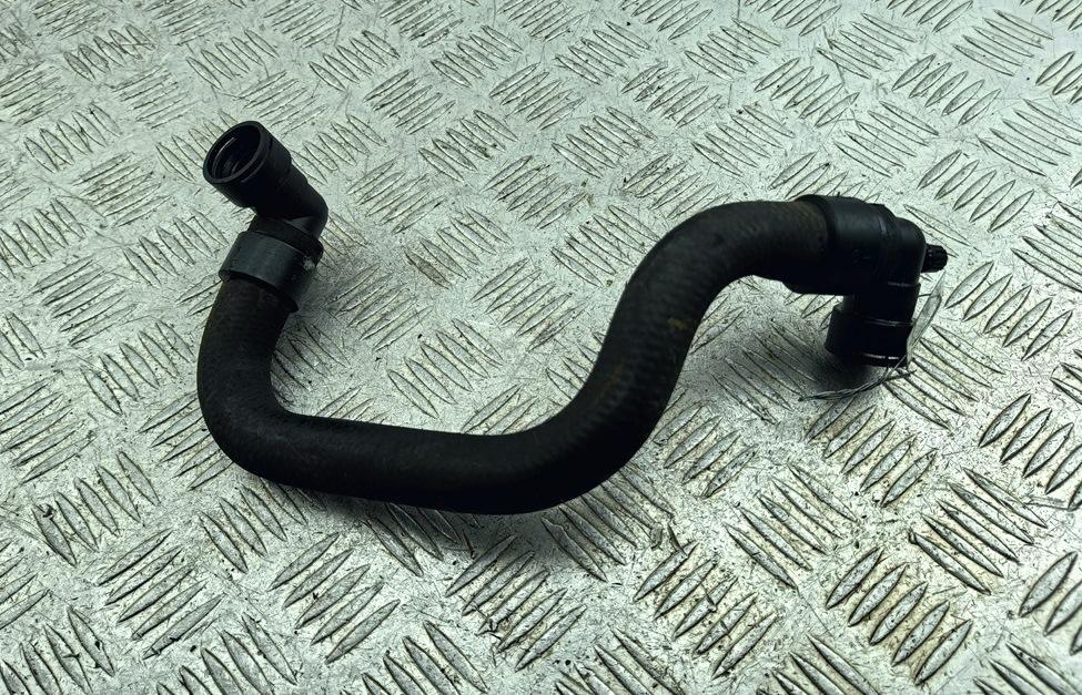 патрубок отопителя (печки) Peugeot 407 2005, 2.0 л., дизель
