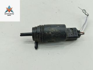 насос (моторчик) омывателя стекла BMW 5 серия E60/E61 2006, чёрный, универсал, 8377612