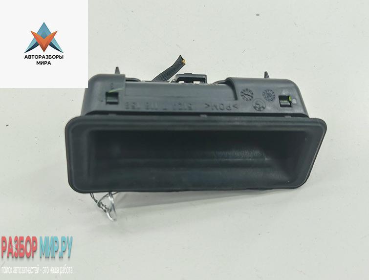 кнопка открытия багажника BMW 5 серия E60/E61 2006, 2.5 л., бензин, АКПП, чёрный, седан, 51247118158 - фото №1