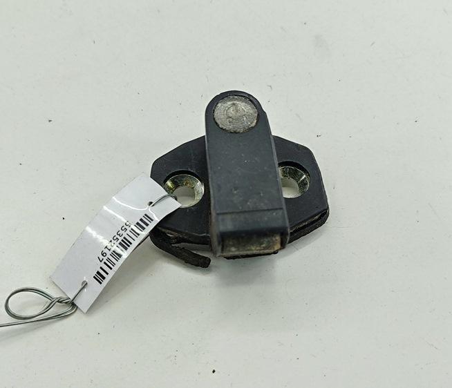выключатель концевой (концевик) BMW 3 E36 1996, 1.8 л., бензин, МКПП, зелёный, универсал, 8105511