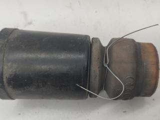 пыльник и отбойник амотртизатора Audi A6 4B/C5 1998, 2.4 л., бензин, МКПП, зелёный, седан, 8D0412131E