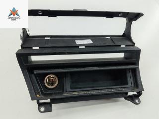 пепельница BMW 3 серия E46 [рестайлинг] 2002, 1.8 л., бензин, АКПП, серый, хетчбэк 3 дв., 8268888