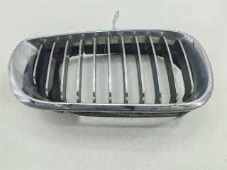 решетка радиатора BMW 3 E46 2004, чёрный, седан, 7072130