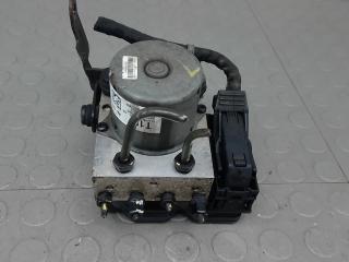 блок ABS Hyundai Santa Fe 3 поколение (DM) [рестайлинг] 2015, 2.2 л., дизель, МКПП, внедорожник 5 дв., AA112D9J