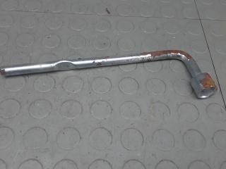 ключ колесный (балонный) Honda Civic 8 поколение [2-й рестайлинг] 2010, 2.2 л., дизель, МКПП, хетчбэк 5 дв.