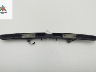 накладка подсветки номера Audi A4 B5 1997, 1.6 л., бензин, МКПП, синий, седан, 8D5827576