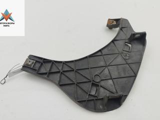 крепление фары левой Audi A4 B6 2004, 2.0 л., бензин, МКПП, чёрный, универсал