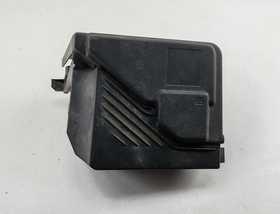 короб предохранителей Renault Scenic II 2003, 2.0 л., бензин, АКПП, серый, минивэн, 8200294202