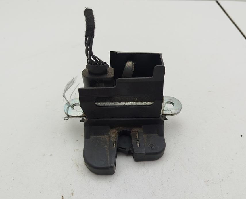 замок багажника Volkswagen Passat B6 2007, универсал, 3C9827645A
