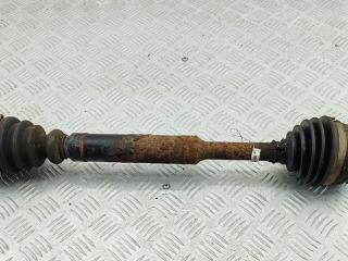 полуось передняя левая (приводной вал, ШРУС) Volkswagen Passat B5 1999, 1.6 л., бензин, МКПП, серый, универсал