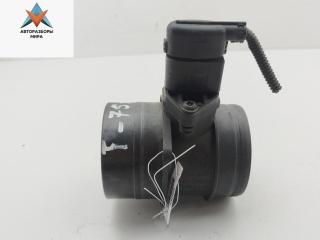 Расходомер (измеритель потока воздуха) Volkswagen Passat B6 2007, 2.0 л., дизель, МКПП, чёрный, универсал, 074906461B