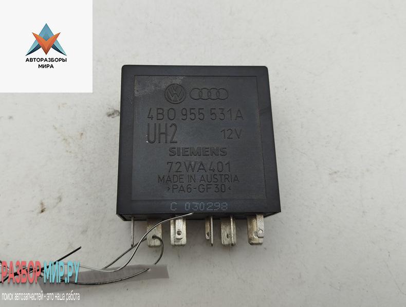 Реле стеклоочистителя (дворников) Volkswagen Passat B5 1998, 1.8 л., бензин, МКПП, красный, универсал, 4B0955531A - фото №1