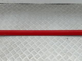 молдинг двери передней левой Volkswagen Golf 3 поколение 1997, 1.4 л., бензин, МКПП, красный, хетчбэк 3 дв., 1H3853515