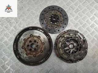 маховик Volkswagen Passat B6 2005, 2.0 л., бензин, МКПП, серый, универсал