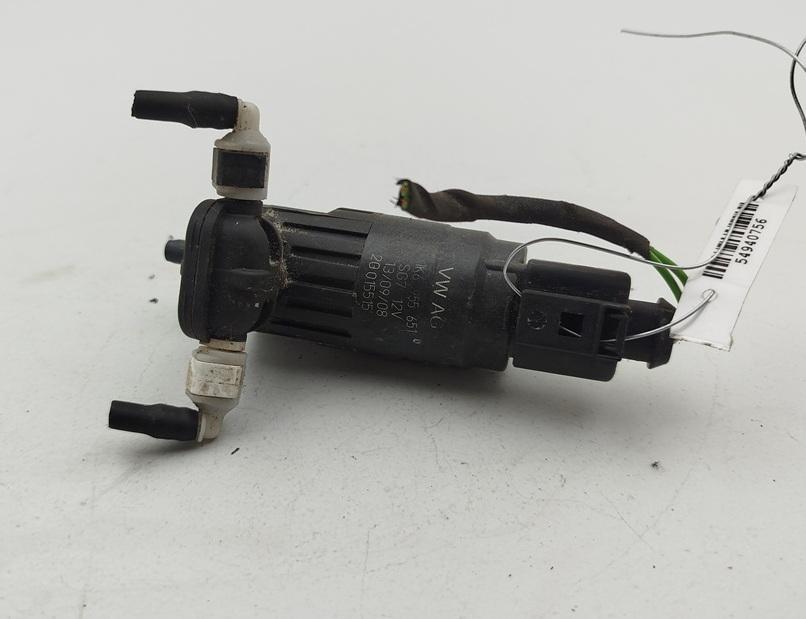 насос (моторчик) омывателя стекла Volkswagen Tiguan 2008, белый, внедорожник 5 дв., 1K6955651