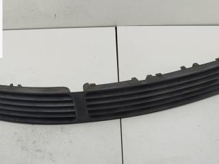заглушка (решетка) в бампер Volkswagen Passat B5 1998, 1.6 л., бензин, МКПП, чёрный, универсал, 3B0853677A