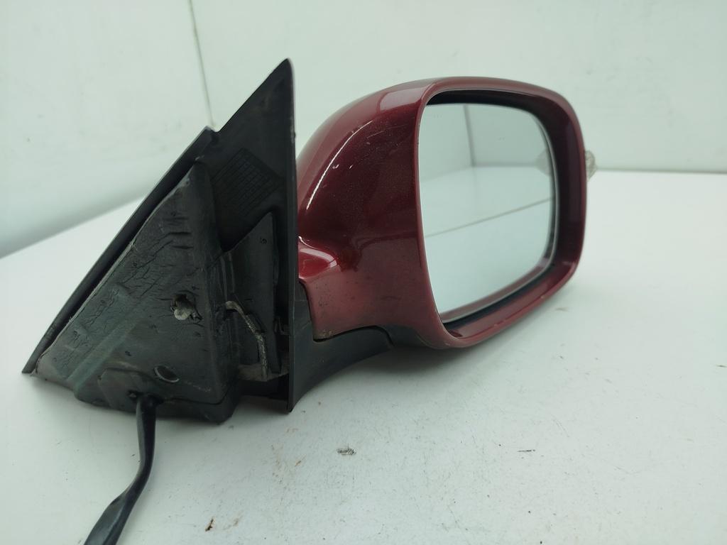 зеркало правое Volkswagen Passat B5 1998, 1.8 л., бензин, МКПП, красный, универсал, 3C0857934