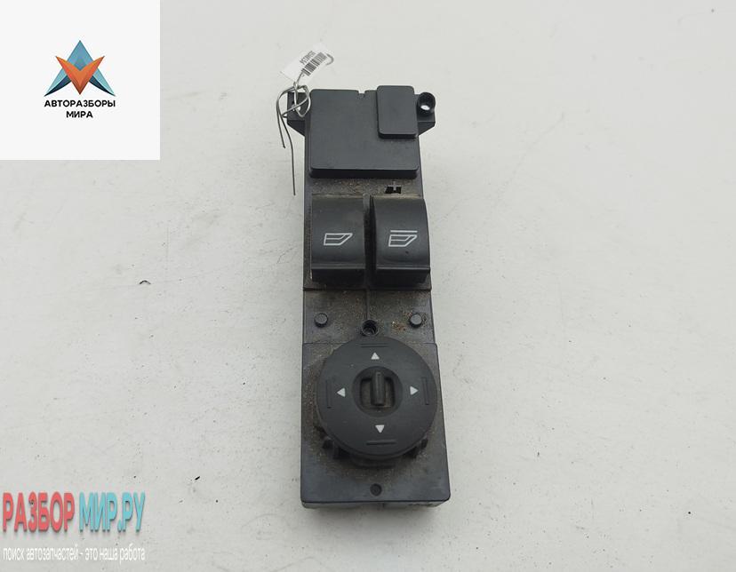 блок управления стеклоподъемниками Ford Focus 2 поколение 2006, 1.6 л., i, бензин, МКПП, красный, хетчбэк 5 дв., 03168004 - фото №1