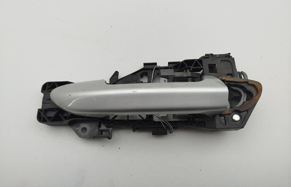 ручка наружная передняя левая Volkswagen Passat B6 2005, 2.0 л., дизель, АКПП, серый, универсал, 3C0837885H