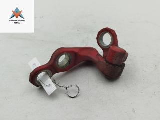 петля двери Ford Focus 2 поколение 2006, красный, хетчбэк 5 дв.