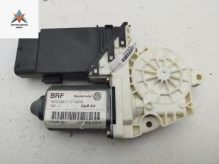 моторчик стеклоподъемника передний правый Volkswagen Golf 4 поколение 2002, 2.0 л., бензин, МКПП, серый, универсал, 105415301