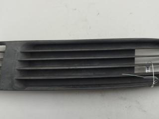 заглушка (решетка) в бампер Volkswagen Passat B5 1998, 1.6 л., бензин, МКПП, чёрный, универсал, 3B0853678
