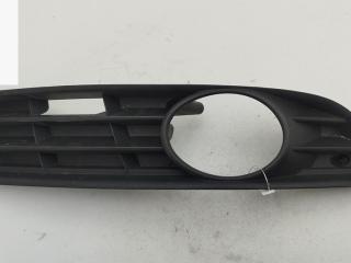 рамка фары противотуманной правой Volkswagen Passat B6 2005, 2.0 л., дизель, МКПП, серый, универсал, 3C0853666A