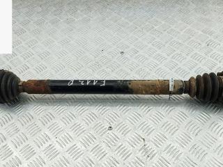 полуось передняя правая (приводной вал, ШРУС) Volkswagen Golf 3 поколение 1997, 1.4 л., бензин, МКПП, красный, хетчбэк 3 дв.