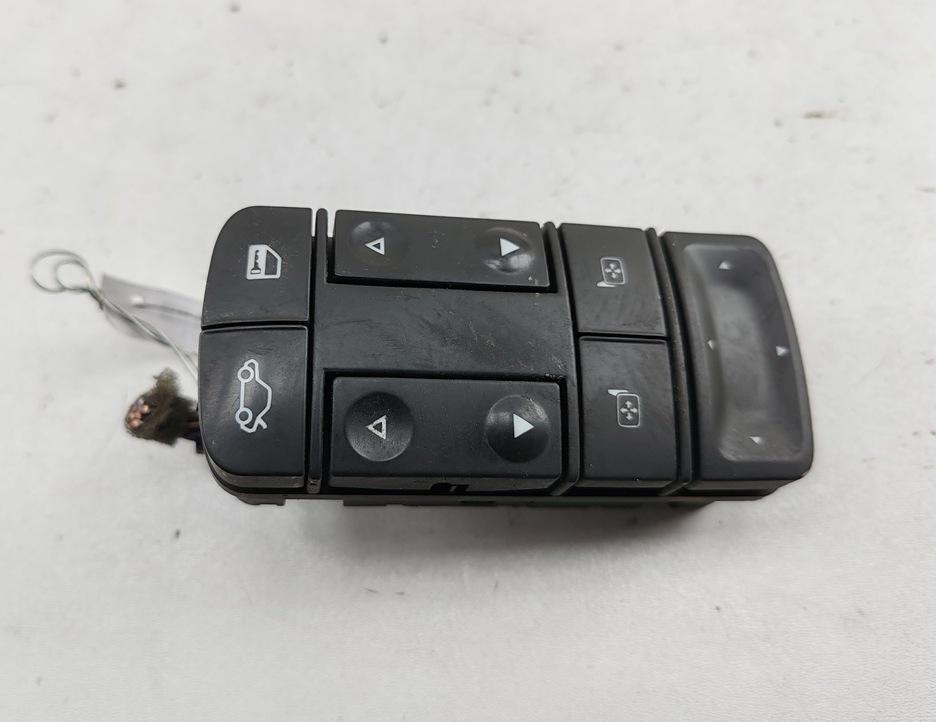 блок управления стеклоподъемниками Opel Vectra C 2004, 1.9 л., дизель, МКПП, чёрный, универсал, 09185952